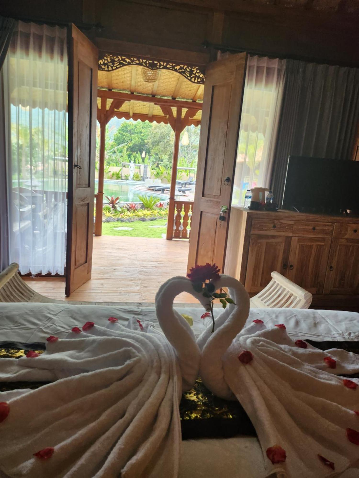 Starlake Villa & Glamping Kubupenlokan Quarto foto